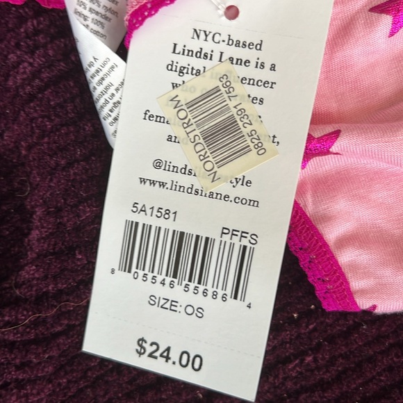 Hanky Panky thong with metallic stars - Picture 3 of 4